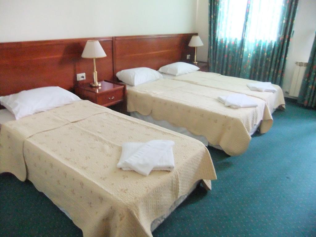 Rosary Sister Guest House Ein Karem Иерусалим Экстерьер фото